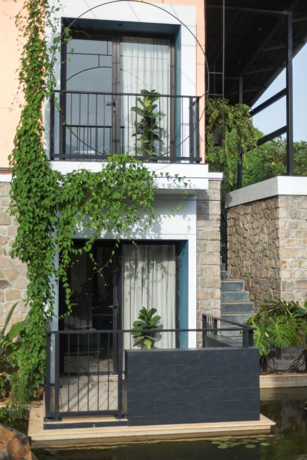 فندق East India House غوراي المظهر الخارجي الصورة